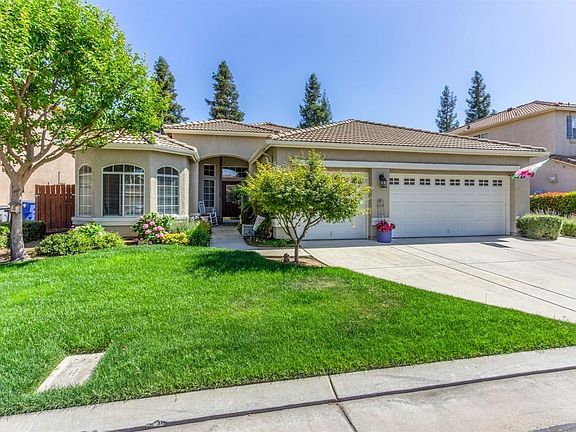 2nd image of 2697 E Sage Way