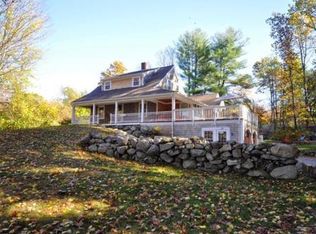 66 Liberty St, Acton, MA 01720