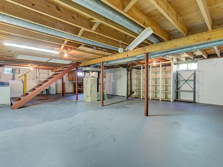1724 Northgate Rd — Photo 8