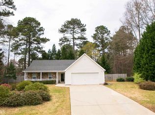 915 Willow Springs Ct, Loganville, GA
