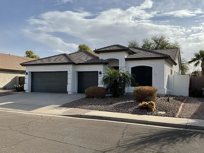 637 W Citrus Way