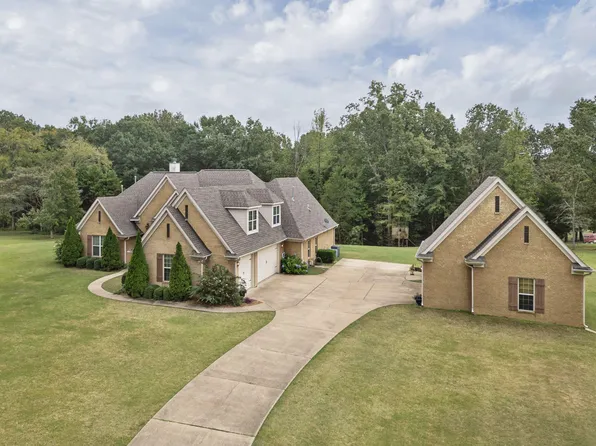 9018 Osborntown Rd, Lakeland, TN 38002