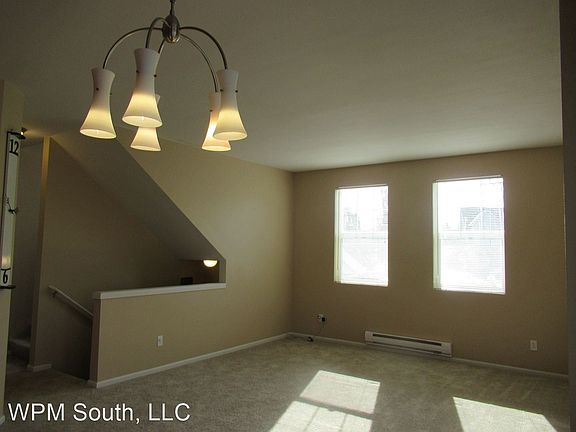 2nd image of 6876 Holly Park Dr S