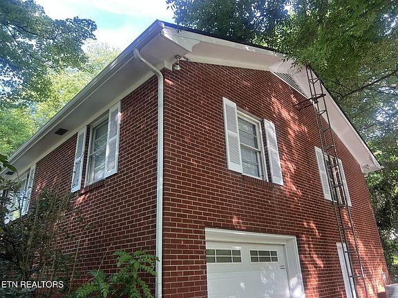 4th image of 504 Hayworth Dr