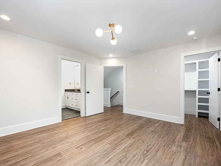 4016 Donna Ave — Photo 4