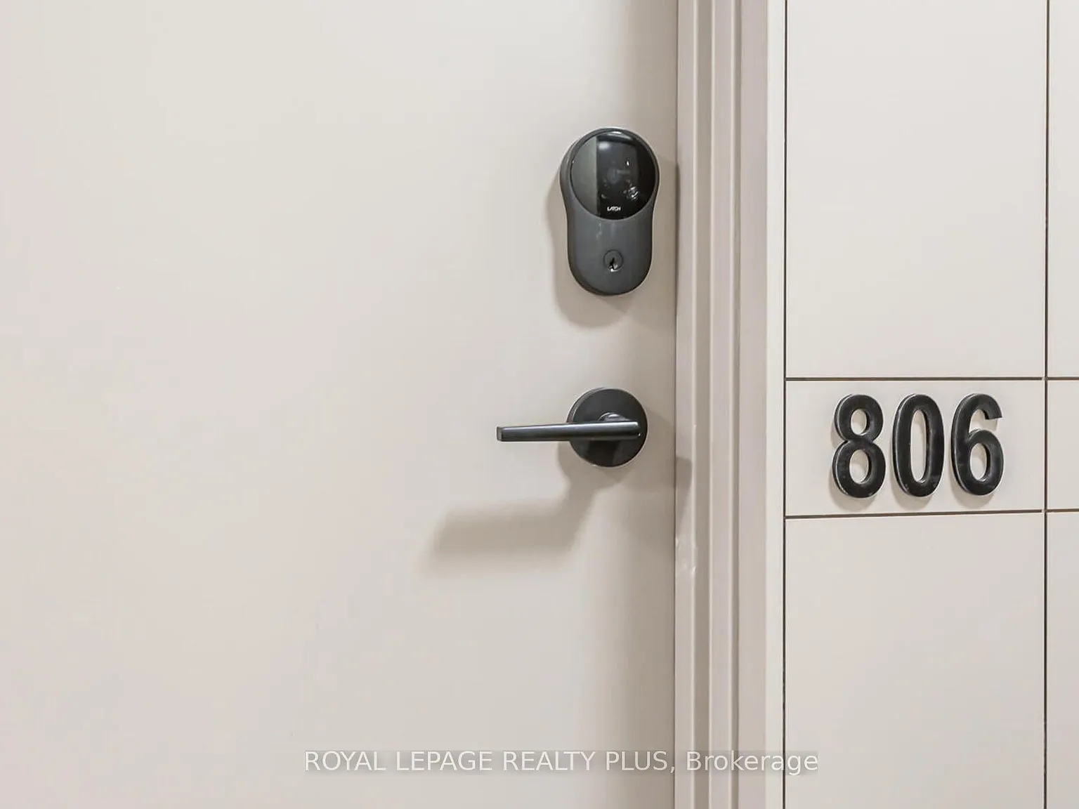 3 bed, $2,979 — Photo 2