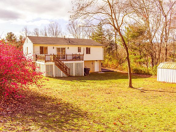 3rd image of 2705 Creekwood Dr