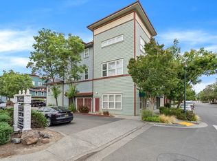 125 Johnson St, Windsor, CA 95492