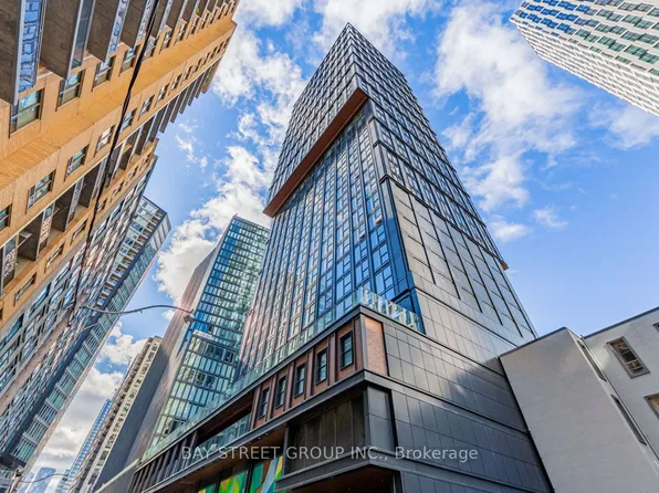 82 Dalhousie St #1109, Toronto, ON M5B 0C5