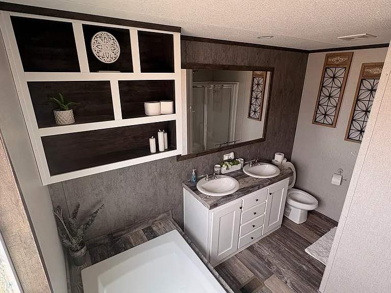 4580 W Mulberry St — Photo 5