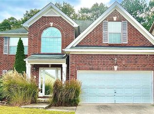 220 Dowsable Way, Fairburn, GA 30213