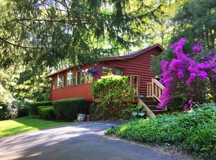 31 Seminole Rd, Middlefield, CT 06455