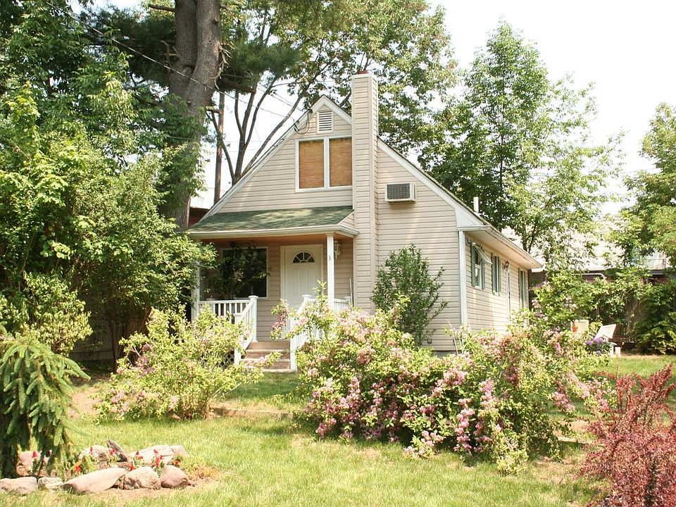 2nd image of 3 Lambert Rd