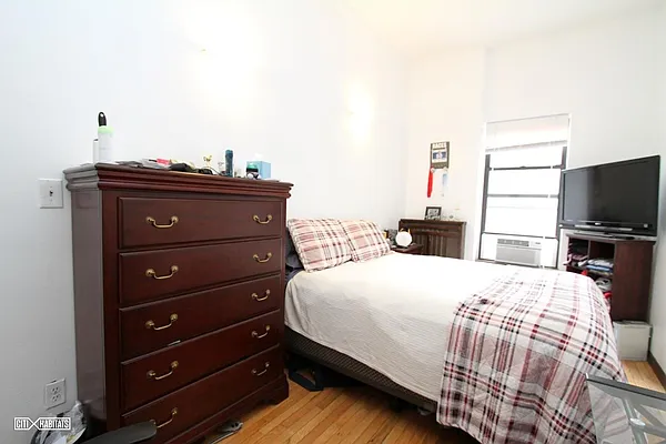 Rented by Citi Habitats | media 30