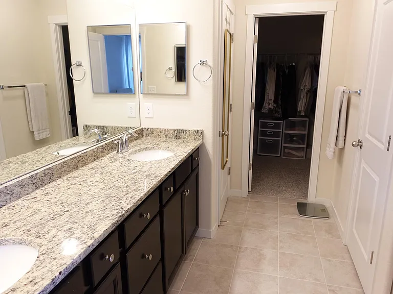 10928 Ballona Dr — Photo 22