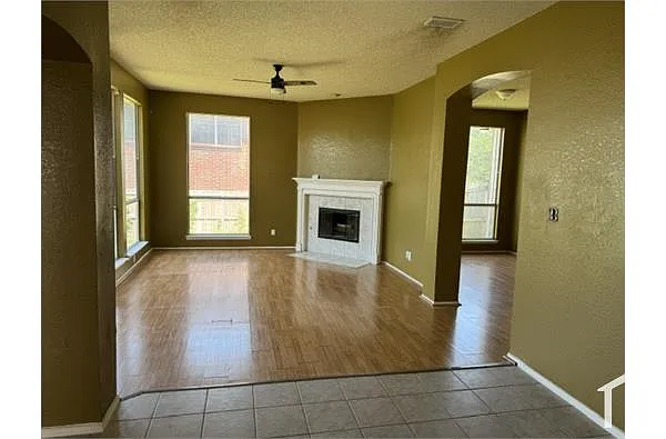 Building Photo - 2423 Decoy Dr