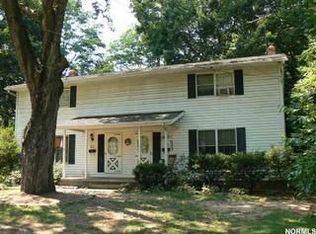 21 Woodworth Ave, Painesville, OH 44077