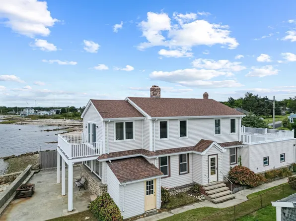 16 Reservation Rd, Fairhaven, MA 02719
