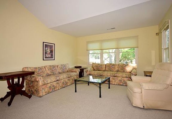 2nd image of 202 Country Club Dr