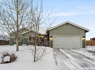 225 N Pasture Pl, Palmer, AK 99645