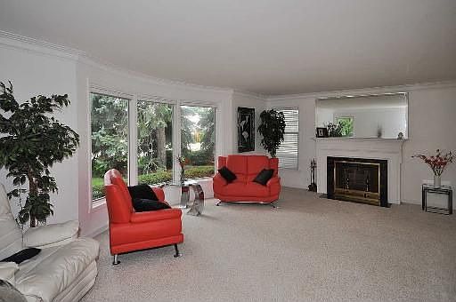 2nd image of 6755 N Ramona Ave