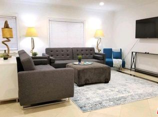 1131 S Swall Dr, Los Angeles, CA 90035