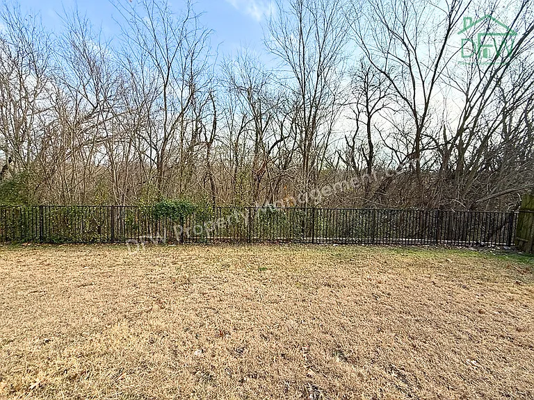 2224 Hummingbird Way — Photo 18