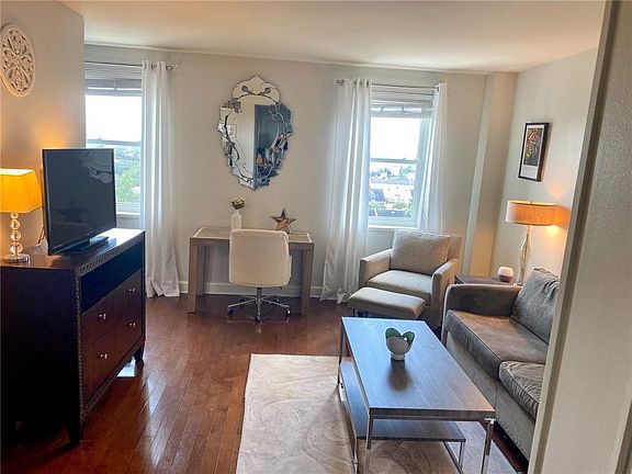5th image of 1205 Saint Charles Ave APT 816