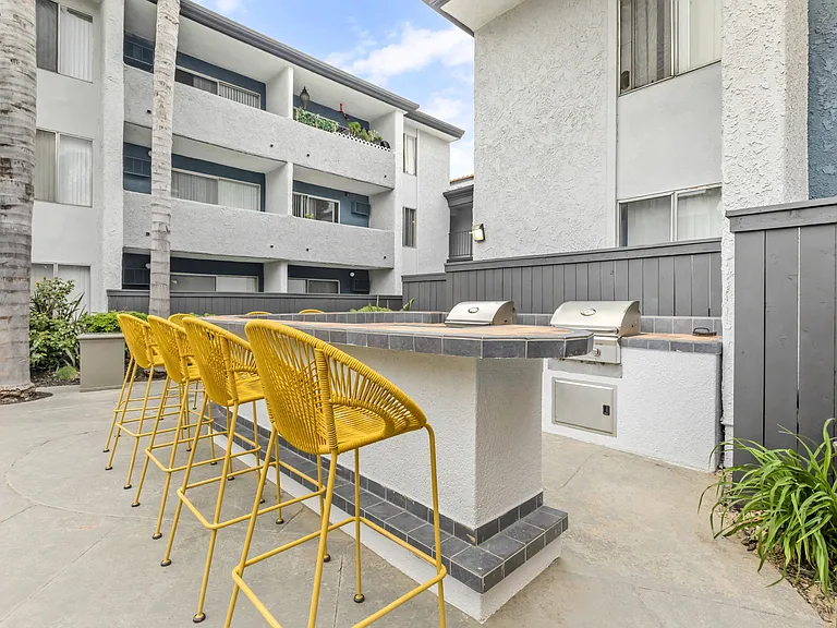 Grill, Chill, and Summer Thrills: Dive into the ultimate poolside paradise at Cornerstone Apartments, where BBQs and good times await!