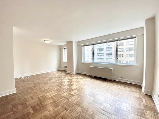 Rented by Anchor Associates | media 2