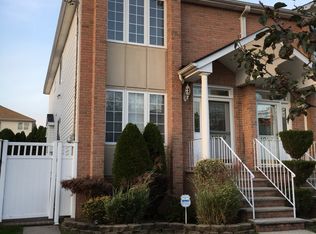 1059 Sheldon Ave, Staten Island, NY 10309