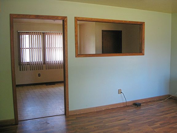 2nd image of 311 Huber Blvd