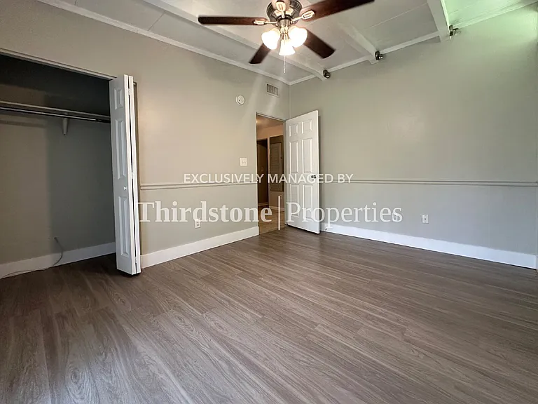 1905 Banbury Rd — Photo 15