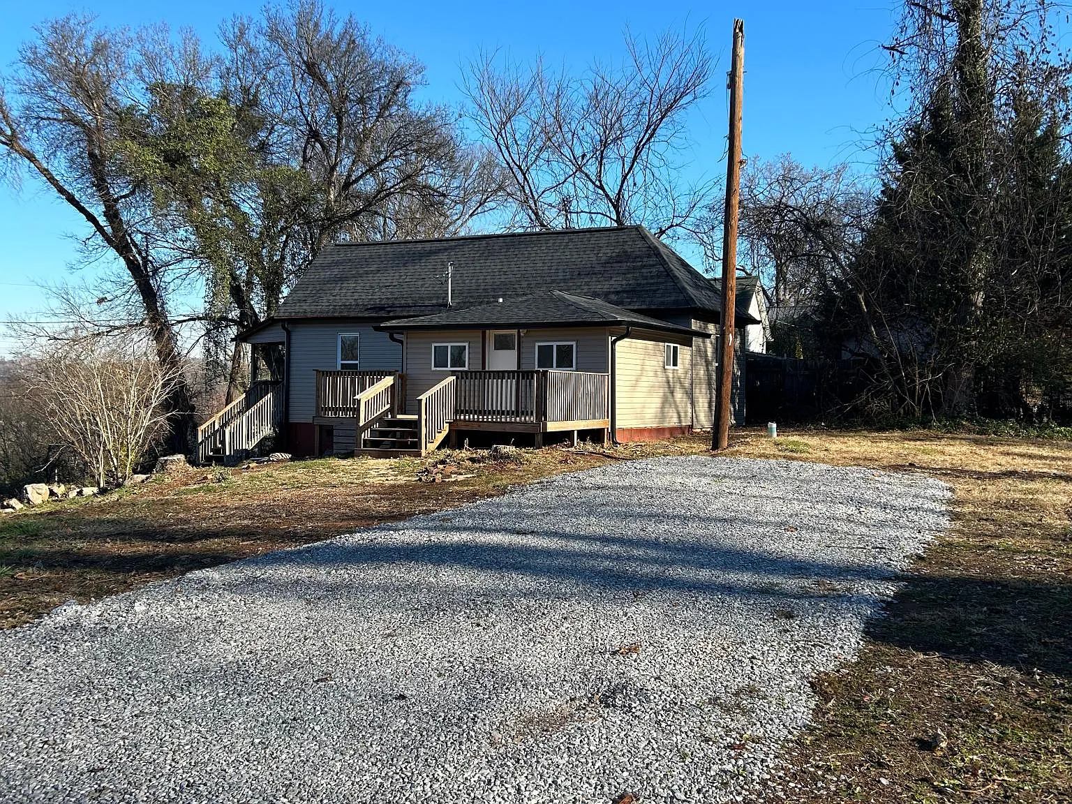 2 bed, 900 sqft, $1,675 — Photo 2