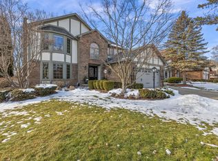 1276 Pembroke Dr, Rochester Hills, MI 48307