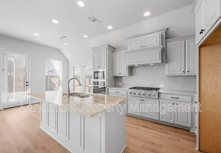 1822 Buckeye Ln — Photo 25