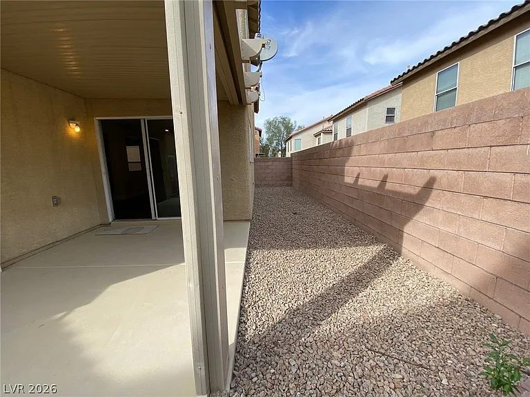 8324 Bismark Sapphire St — Photo 17