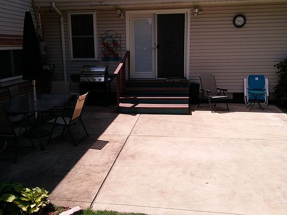 5th image of 1137 Mary Candace Ln