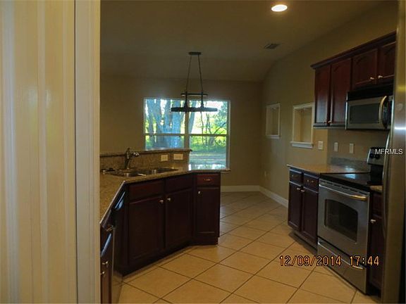 3rd image of 209 Fruitland St