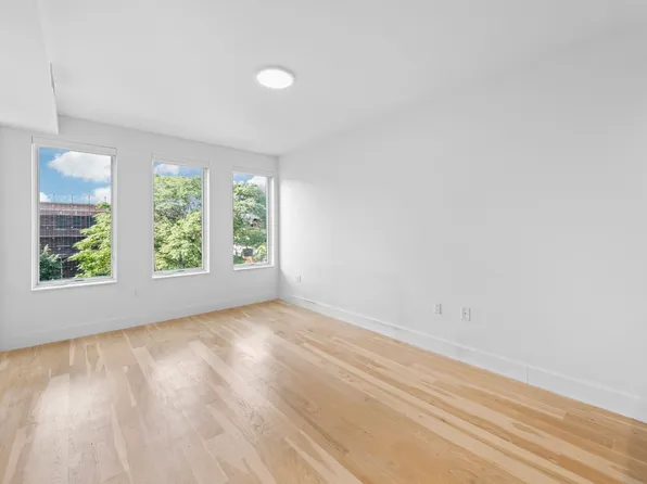 195 Clarkson Avenue image 1 of 12