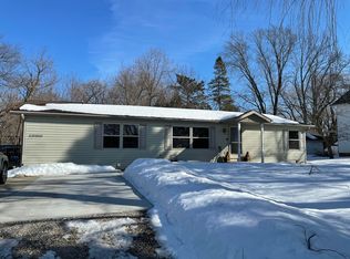 W199S8442 Woods Rd, Muskego, WI 53150