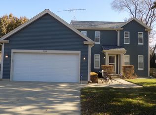 7211 93rd Ave, Kenosha, WI 53142