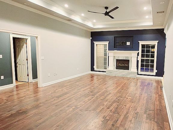 2nd image of 5395 Lantana Dr