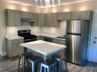 18 Grove St APT B, Millbury, MA 01527