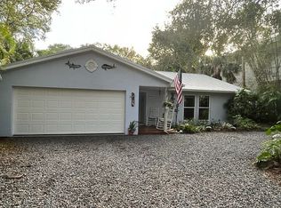 9484 Frangipani Dr, Vero Beach, FL 32963