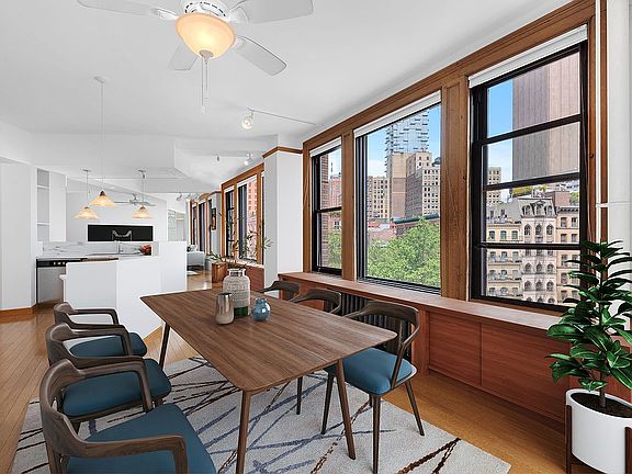 2nd image of 139 Chambers St #5