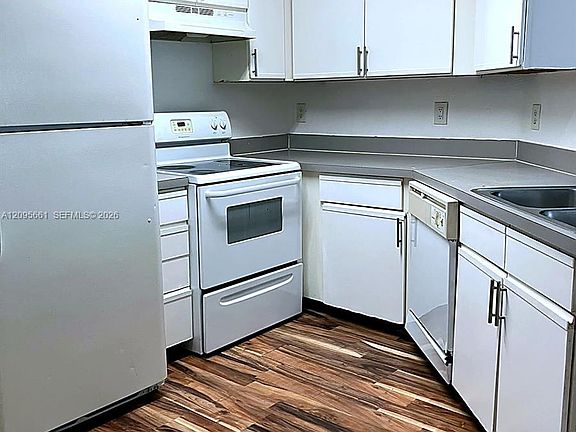 3rd image of 4025 W McNab Rd APT E312