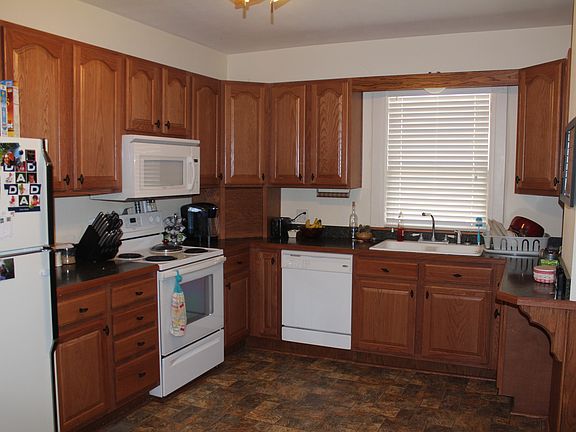 2nd image of 1419 17th St
