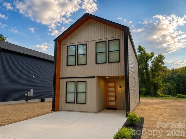 591 Central Dr NW, Concord, NC 28027