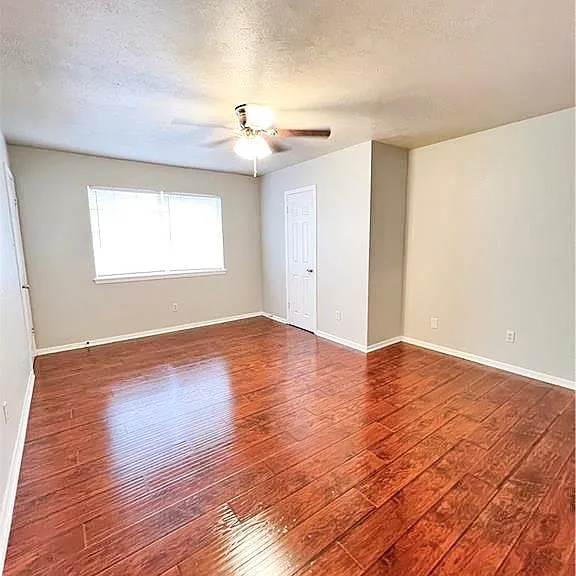 1908 Barak Ln #15 — Photo 7